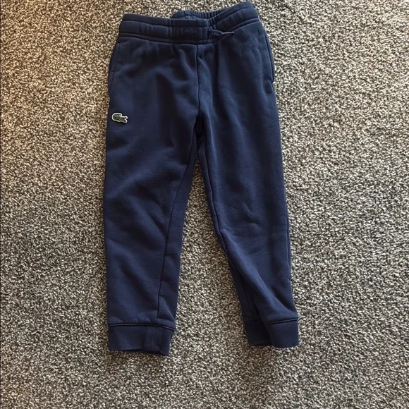 Kids Lacoste sweats. - Picture 1 of 3